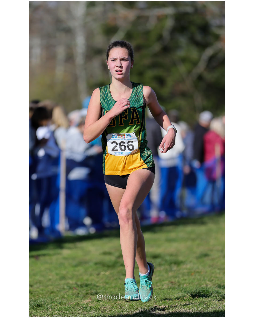 Lilah Powers, Bellows Free Academy-St Albans, P229, 23:59.79 - New England Cross Country State Championship - Thetford Vt - November 8, 2025 File: ./dir-1-Girls-Championship/251108-2025-New England-Cross-Country-Championships-Thetford-VT-400-296A6778.jpg Lilah Powers, Bellows Free Academy-St Albans, P229, 23:59.79 - New England Cross Country State Championship - Thetford Vt - November 8, 202…